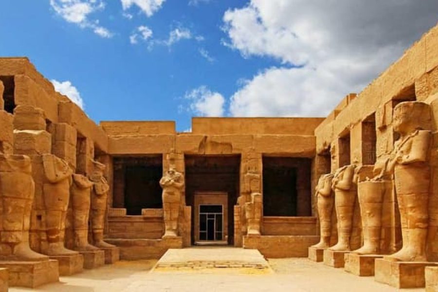 From Hurghada: Luxor Valley of Kings & Tutankhamun Day Trip