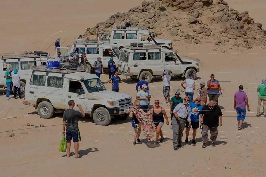 Hurghada Half Day Super Safari Tour: Quad, Jeep, Camel and Buggy Safari with BBQ Dinner